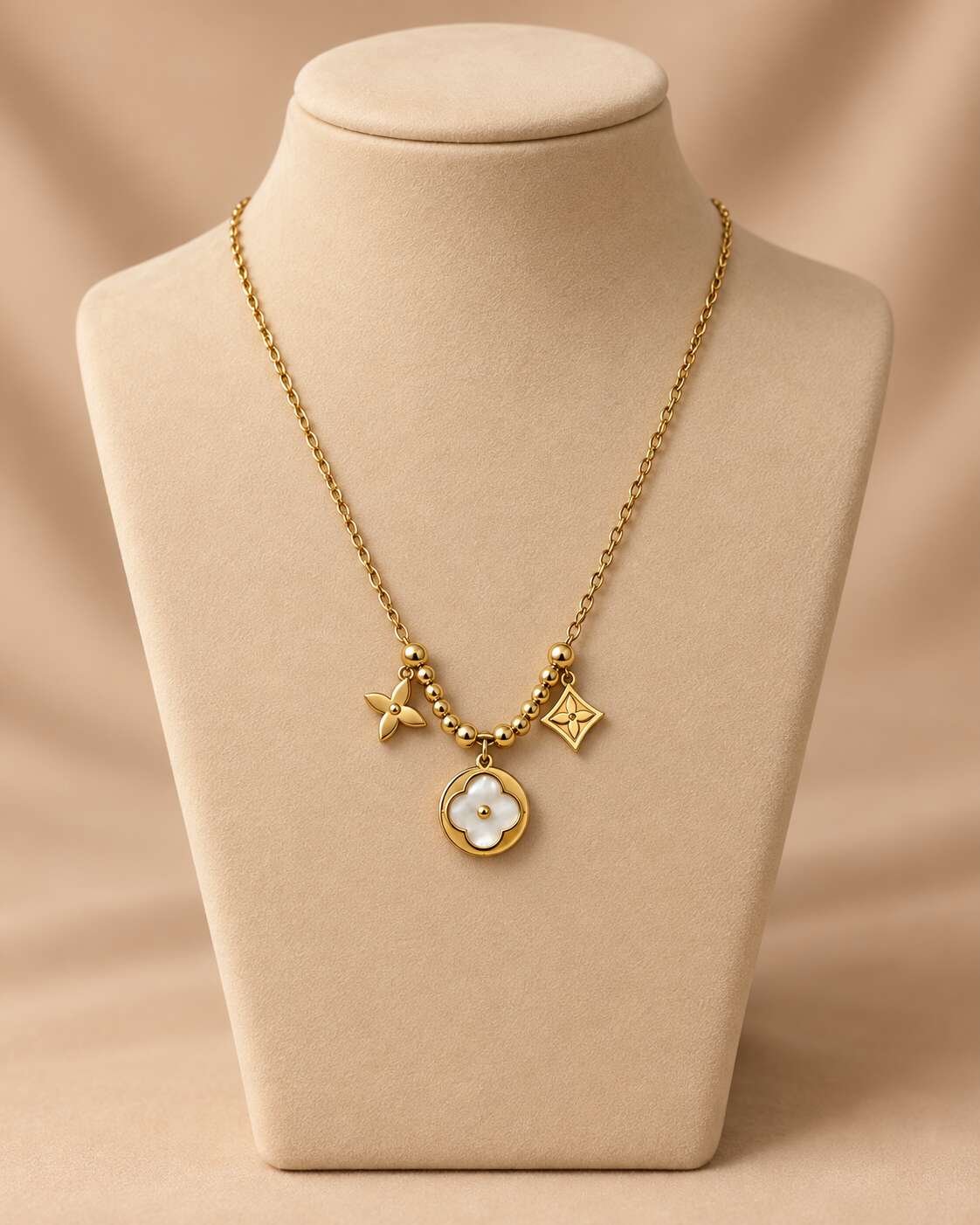 Stainless Steel Gold Floral Charm White Flower Pendant Necklace for Women